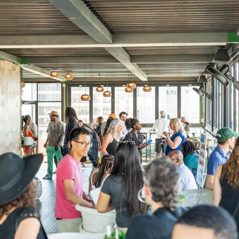 Skylounge photo