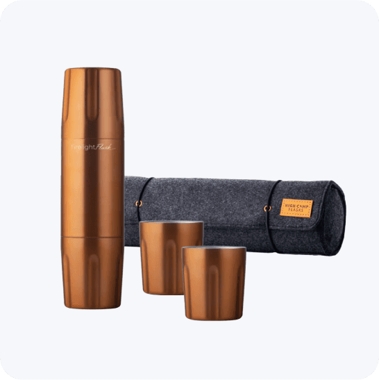 Firelight Flask 750 with tumblers and wool case