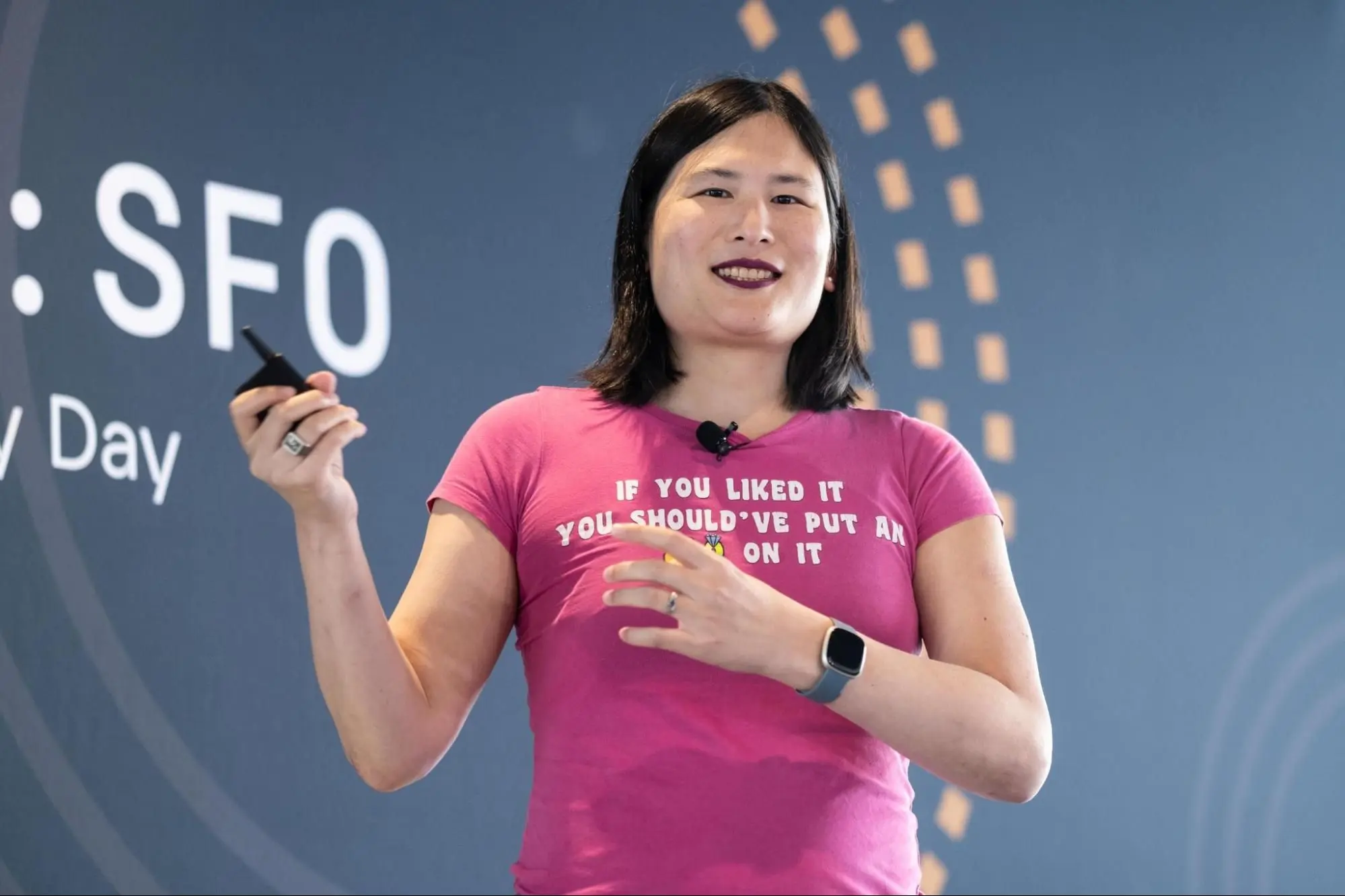 Liz Fong-Jones at Observability Day San Francisco